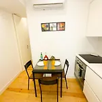 Charming Santos W/ Patio *